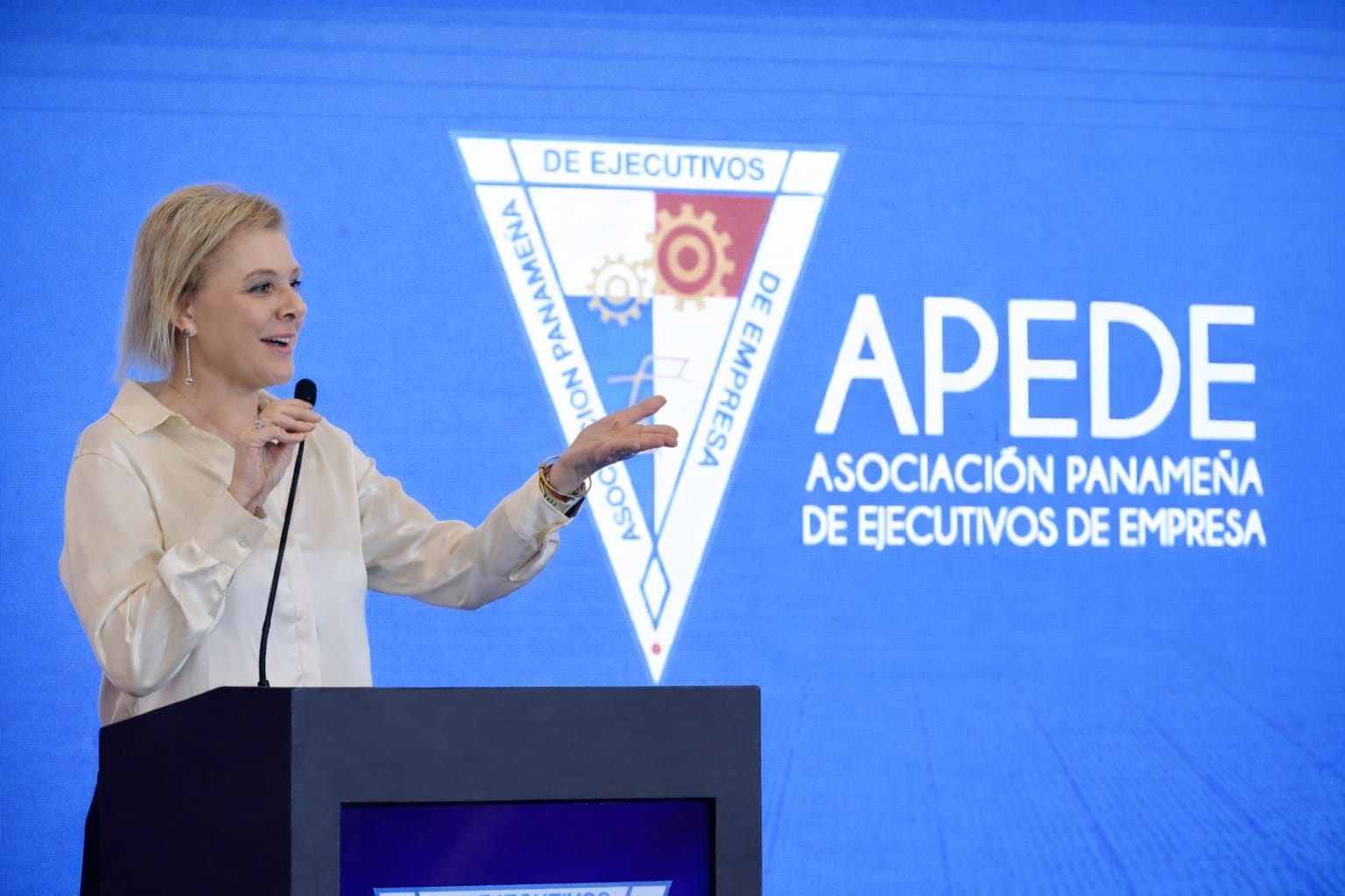 APEDE pide reglas claras y transparencia en concesiones portuarias