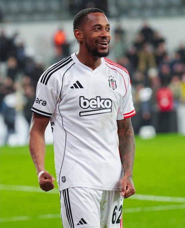 Michael Amir Murillo deslumbra en el Beşiktaş