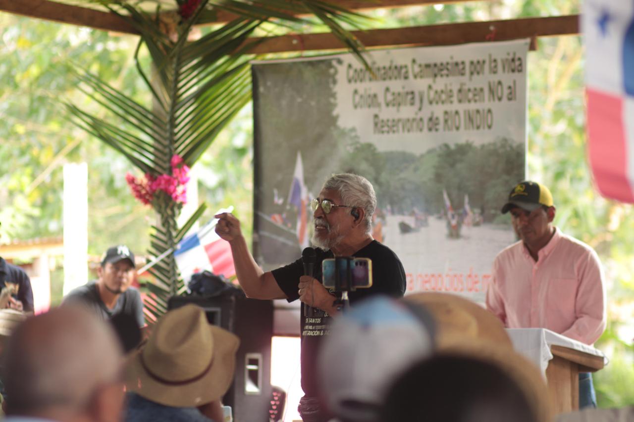 Comunidades y expertos cuestionan proyecto de embalse en el río Indio por falta de transparencia