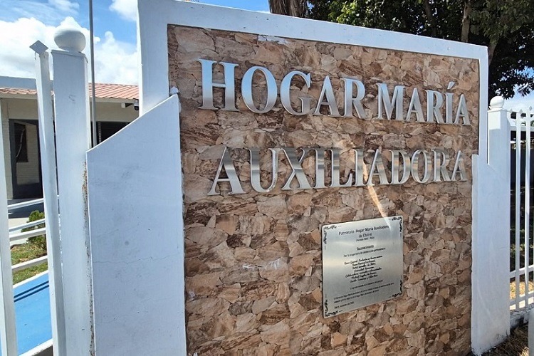 Evalúan alternativas para reubicar a jóvenes con discapacidad del Hogar María Auxiliadora