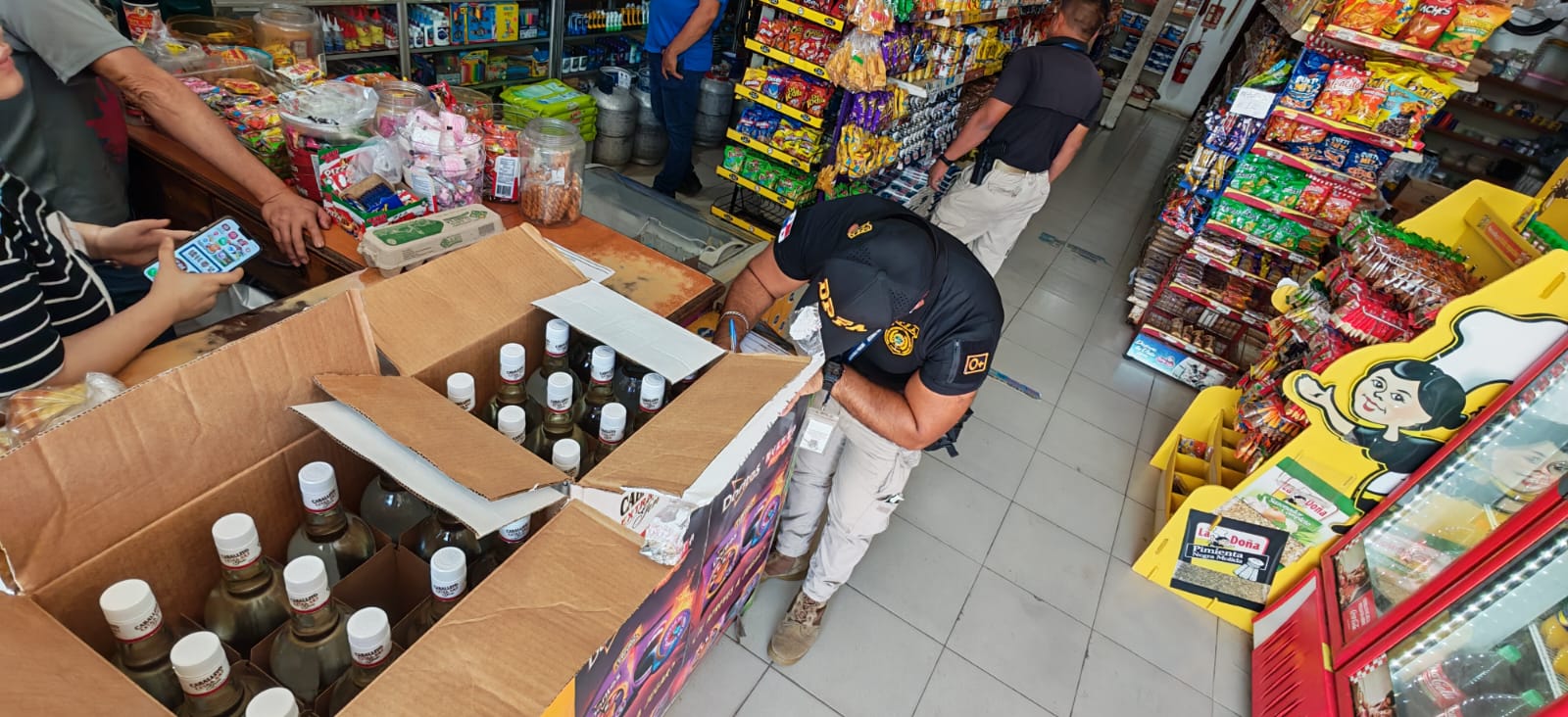 Aduanas retiene más de $1.2 millones en mercancías durante operativo