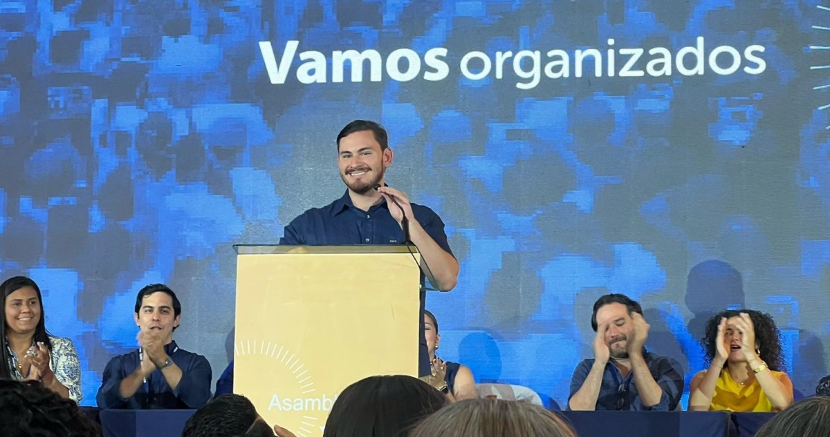 Denuncias por presunto acoso y botellas sacuden a juntas comunales de la coalición Vamos