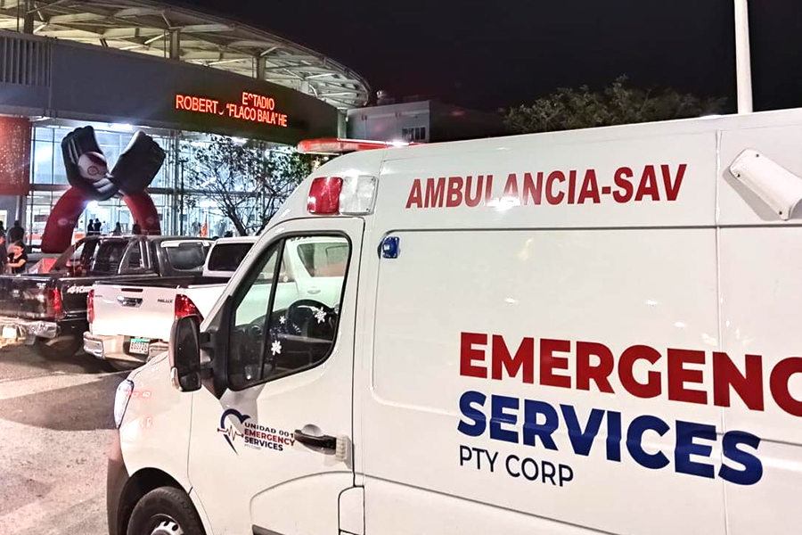 Caos en pleno juego: aficionado sufre traumatismo craneal tras agresión en estadio