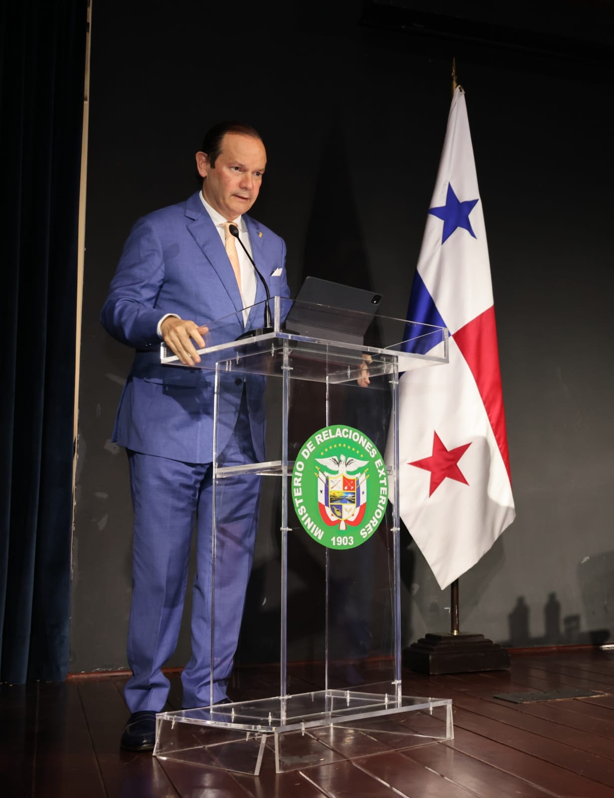 Canciller Martínez Acha destaca el Derecho Internacional Privado como política de Estado y pilar de confianza internacional