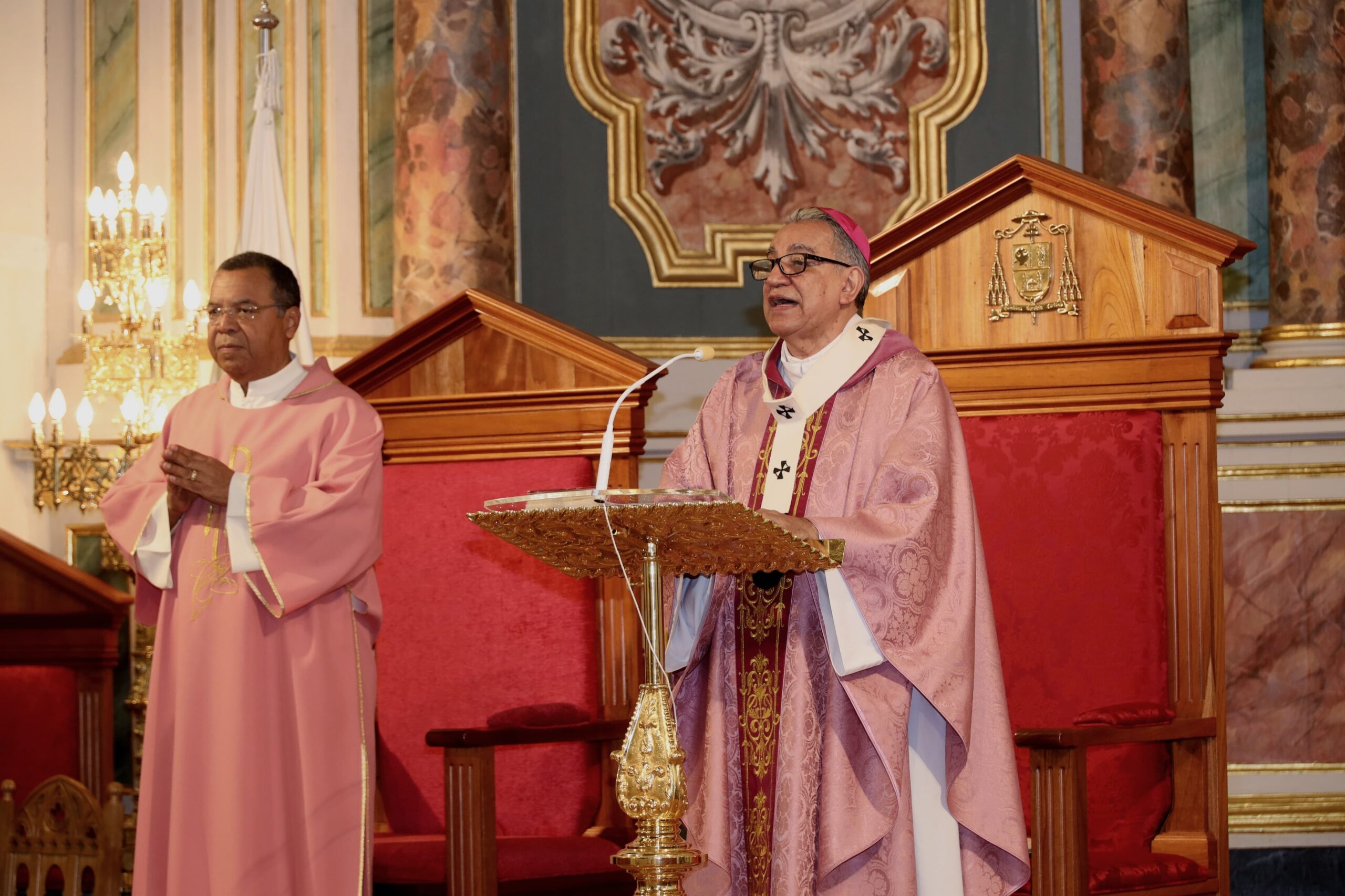 Ulloa defiende el arte sacro como “catequesis viva”