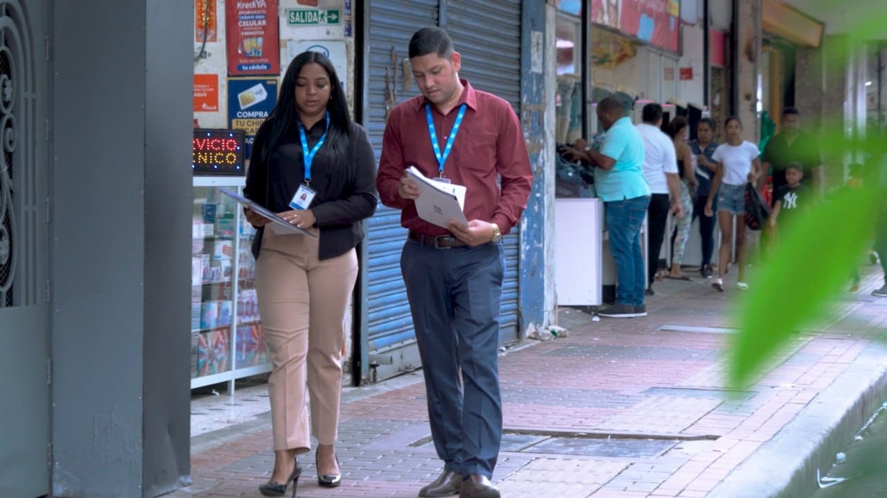 Mercado laboral panameño suma más empleos y mayor participación femenina