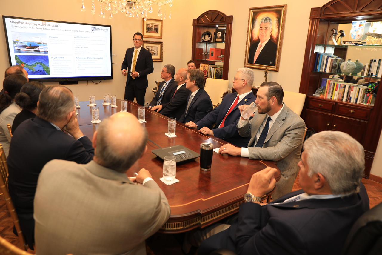 Royal Caribbean evalúa construir dique seco flotante en Puerto Armuelles