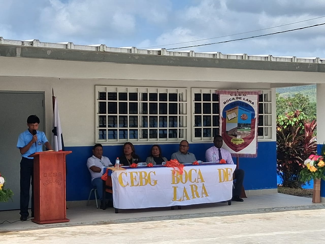 Entregan nuevo centro educativo en comunidad indígena de Boca de Lara