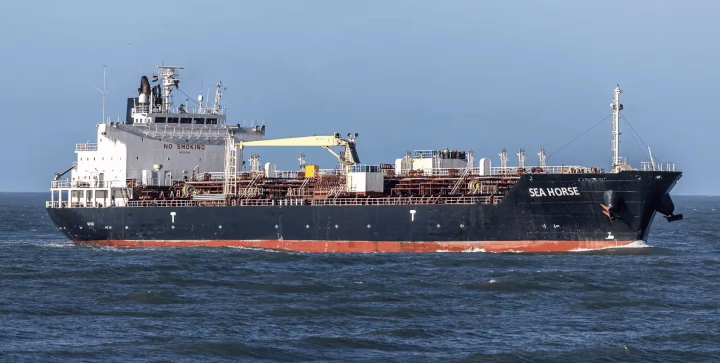 EE UU prohibió descarga de combustible ruso en puertos cubanos