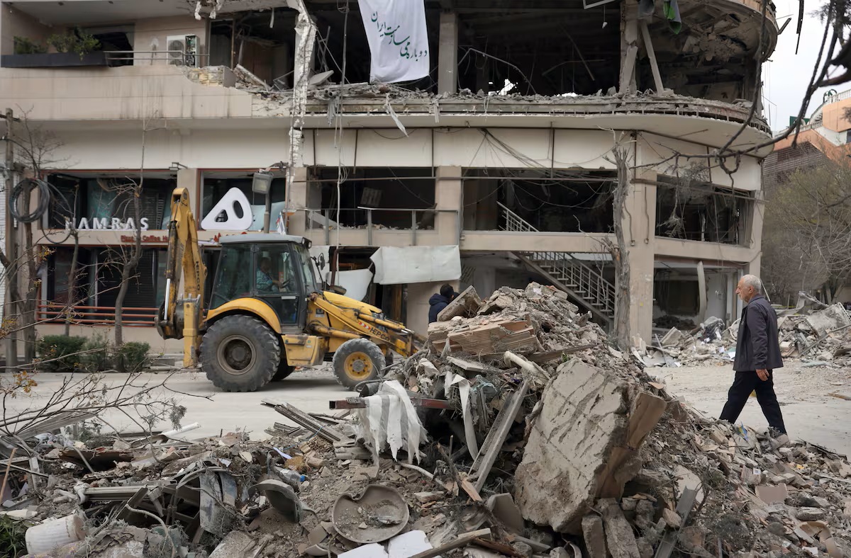 Irán lanza proyectiles contra cuatro países del Golfo Pérsico