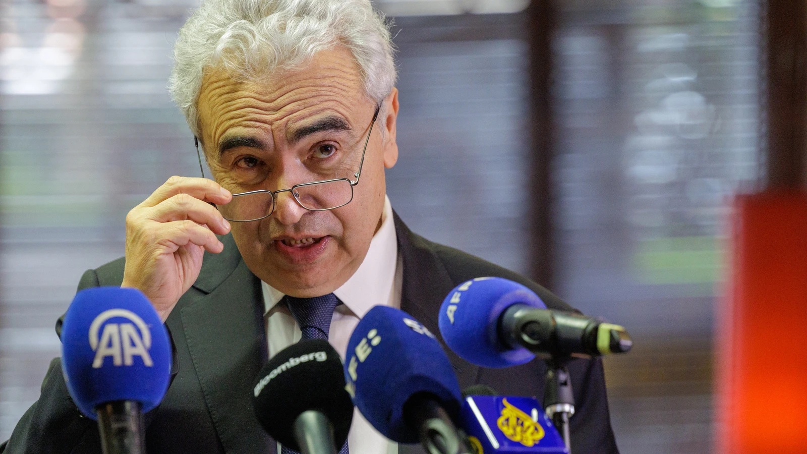 Vaticinan un choque energético sin precedentes en la historia mundial: "Peor que las crisis del 73, el 79 y 2022 juntas"