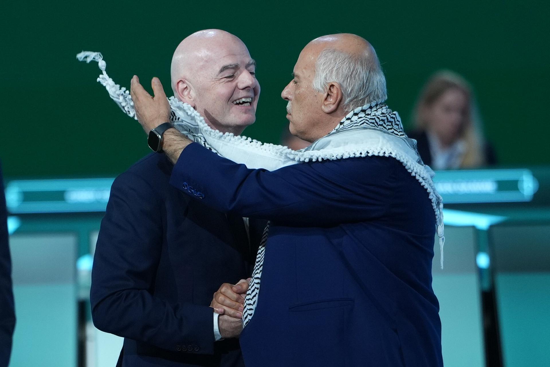 Infantino: "Por supuesto, Irán va a jugar en EE UU"