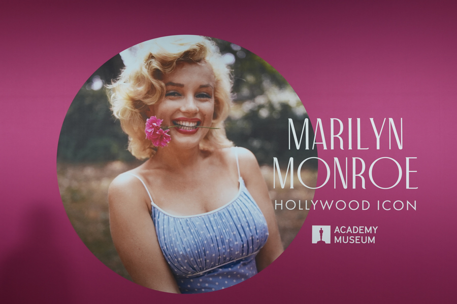 Una exposición revive el legado de Marilyn Monroe con piezas íntimas y legendarias de cine