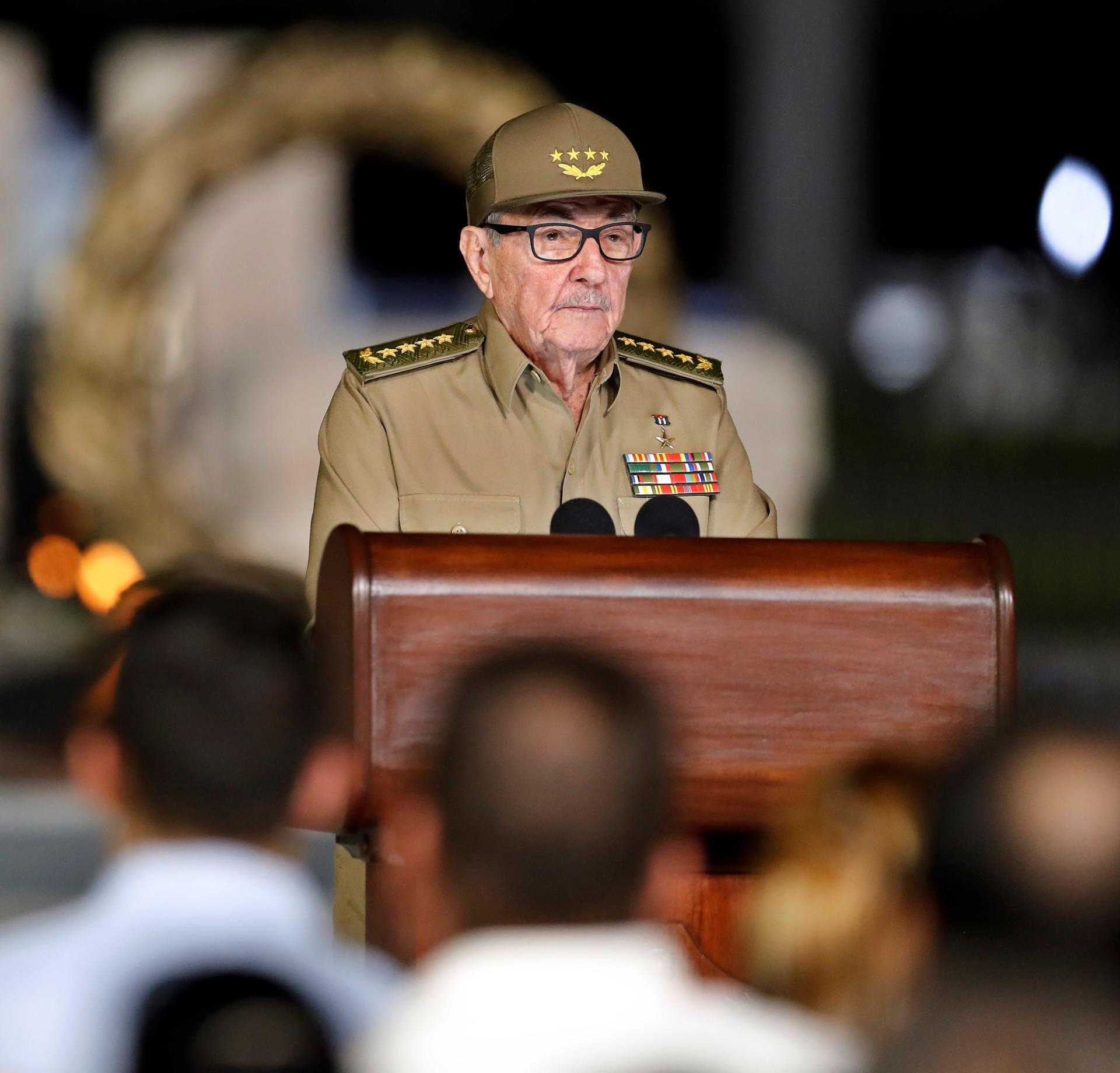 Raúl Castro, el número dos de la revolución cubana que sigue con "el pie en el estribo"