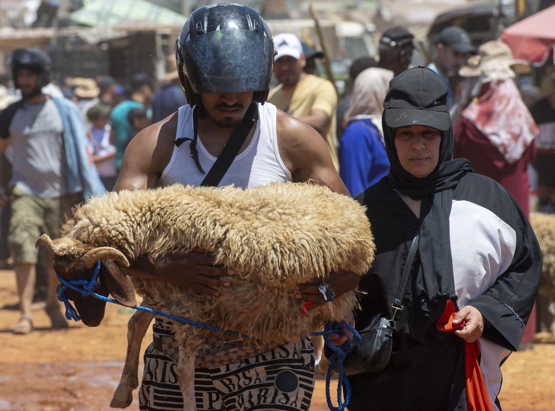 Regresa de la fiesta del cordero a Marruecos tras un año de suspensión