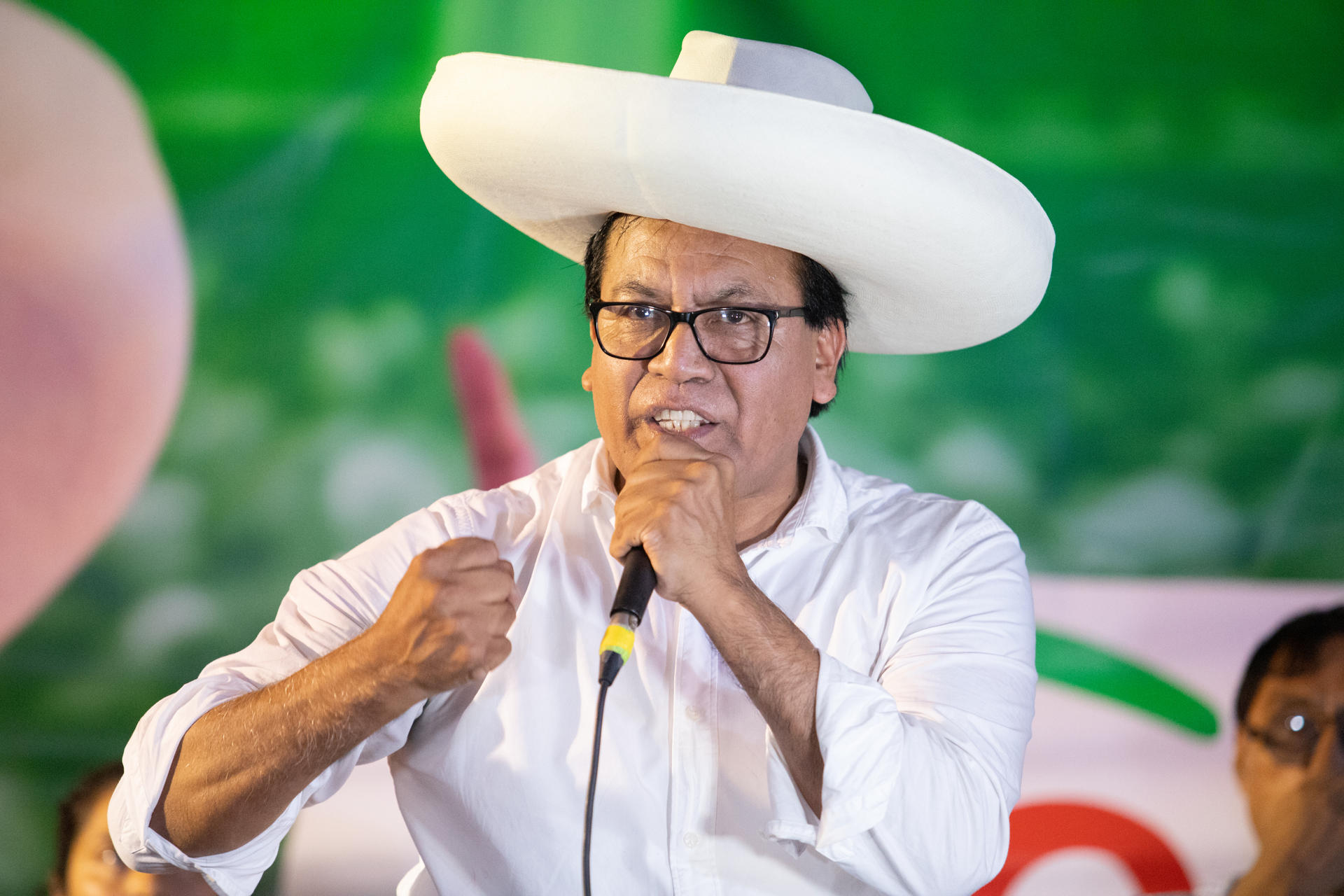 Izquierdista Sánchez disputará la segunda vuelta de elecciones de Perú contra Fujimori