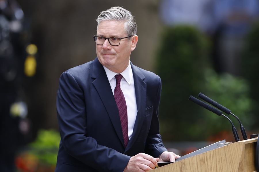 El primer ministro británico, Keir Starmer, anuncia su dimisión