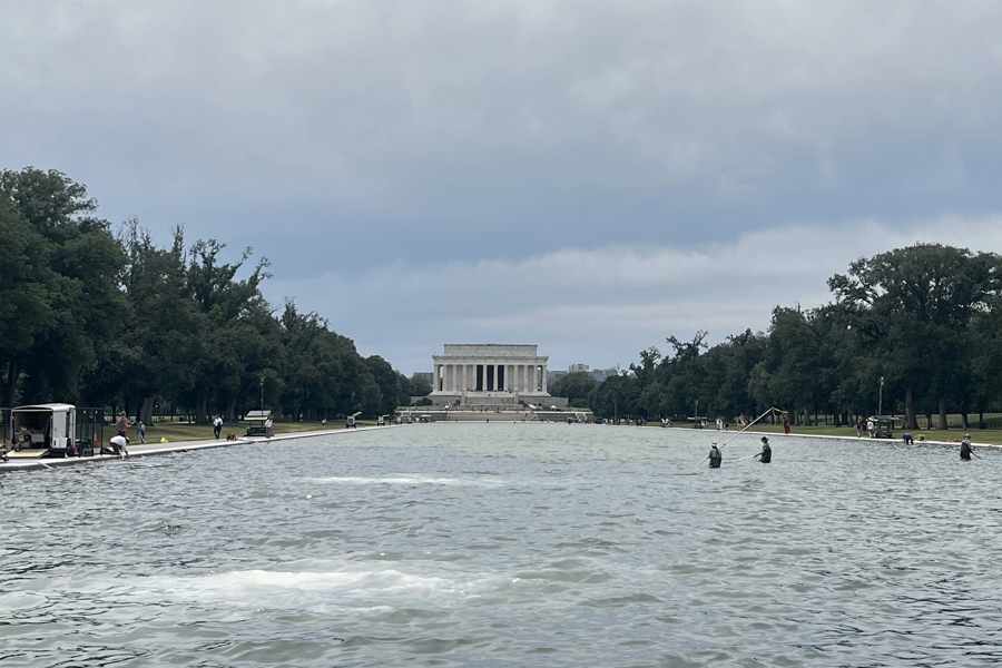 ¿Por qué le preocupa tanto a Trump el Estanque Reflectante de Washington?