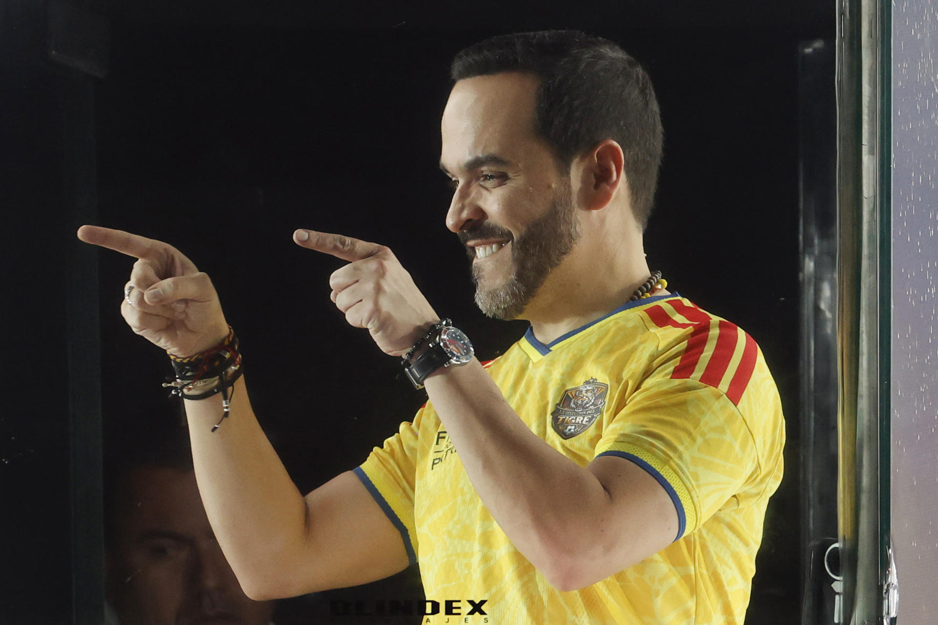 De la Espriella ve como "positivo" que Cepeda reconozca su derrota en comicios colombianos