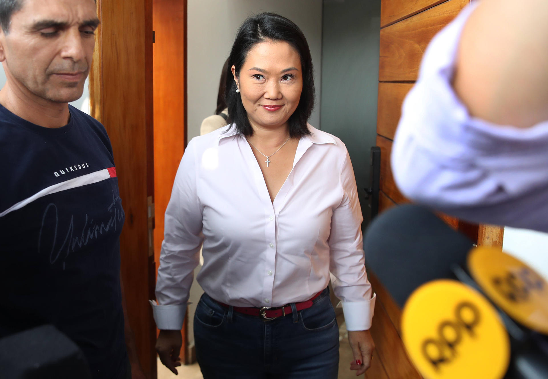 Ventaja de Fujimori sobre Sánchez crece a 33.432 votos en Perú, con un escrutinio del 99 %