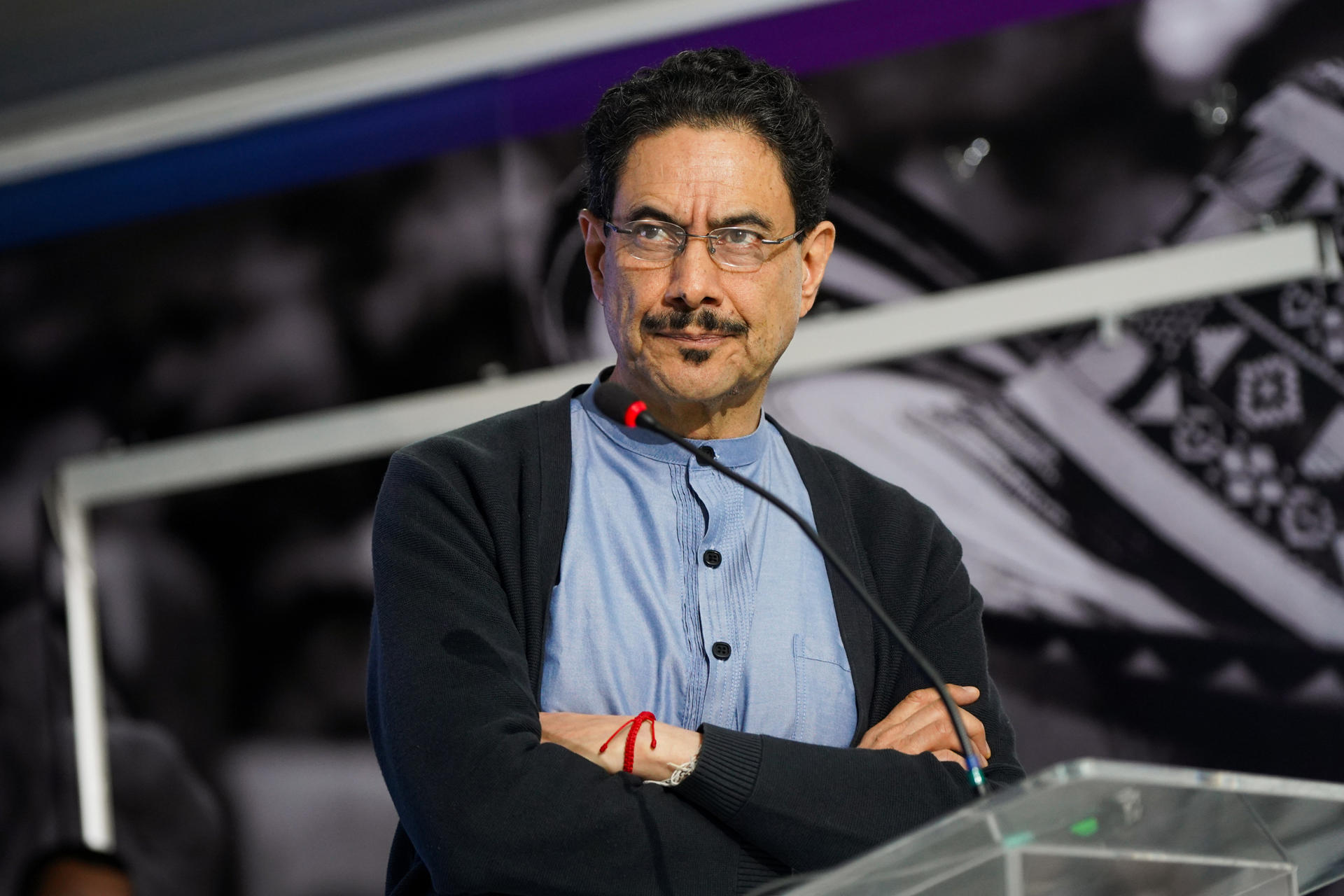 Cepeda aclara que su salud es "óptima" para ser presidente tras ataques de De la Espriella