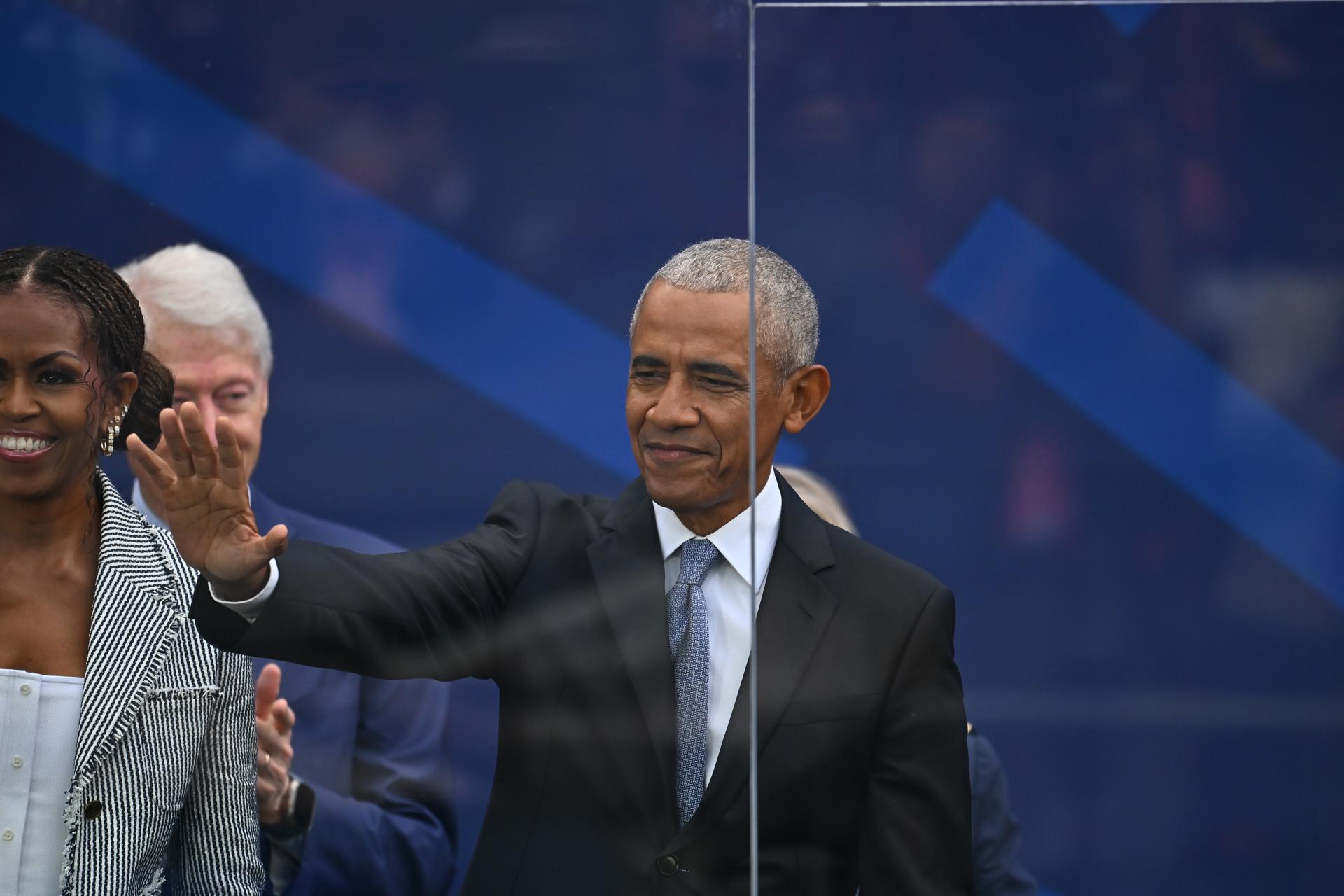 Barack Obama apela a un EE.UU. "sin reyes" en la inauguración de su biblioteca en Chicago