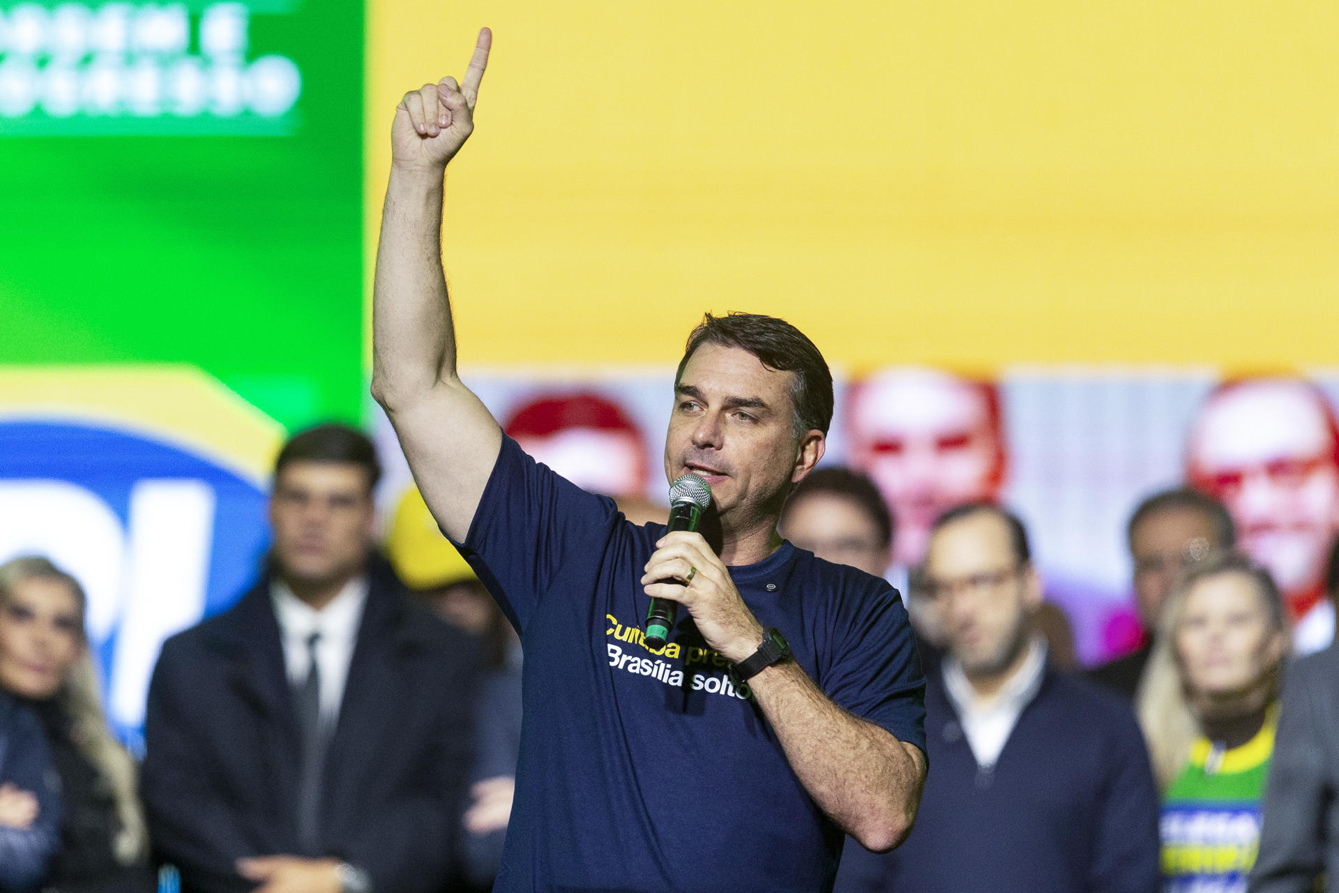 Lula responsabiliza a Flávio Bolsonaro por nueva amenaza arancelaria de EE UU