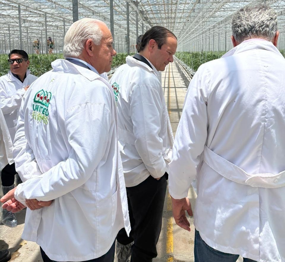 Ministros Linares y Martínez -Acha, visitan clúster agroindustrial como parte de la agenda de trabajo en México