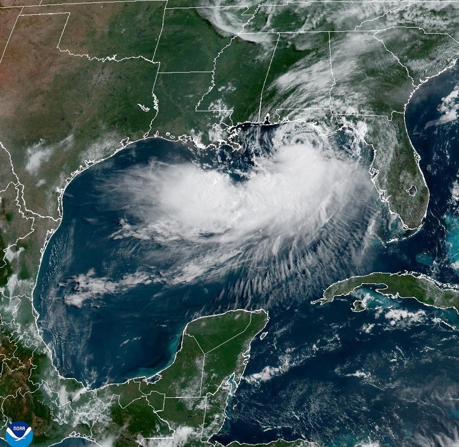 La tormenta tropical Bertha vuelve a tocar tierra en Texas y se disipará pronto
