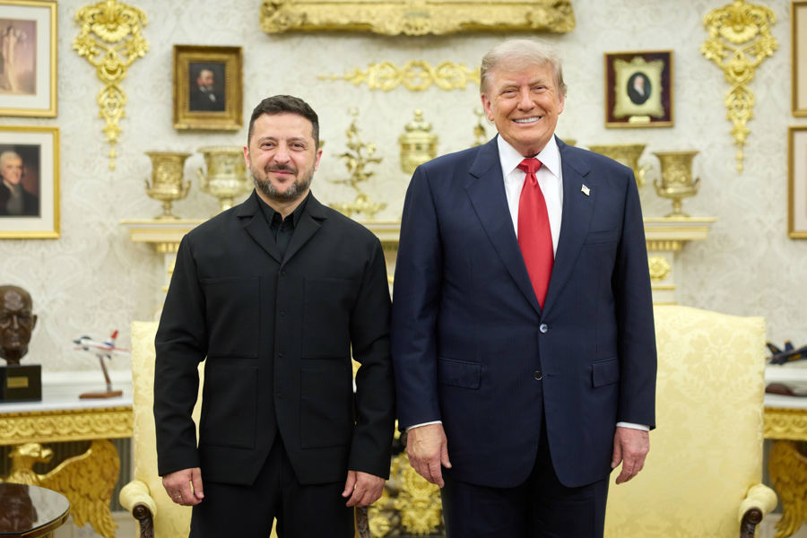 Trump y Zelenski dialogan sobre la fabricación en Ucrania de sistema de misiles Patrio