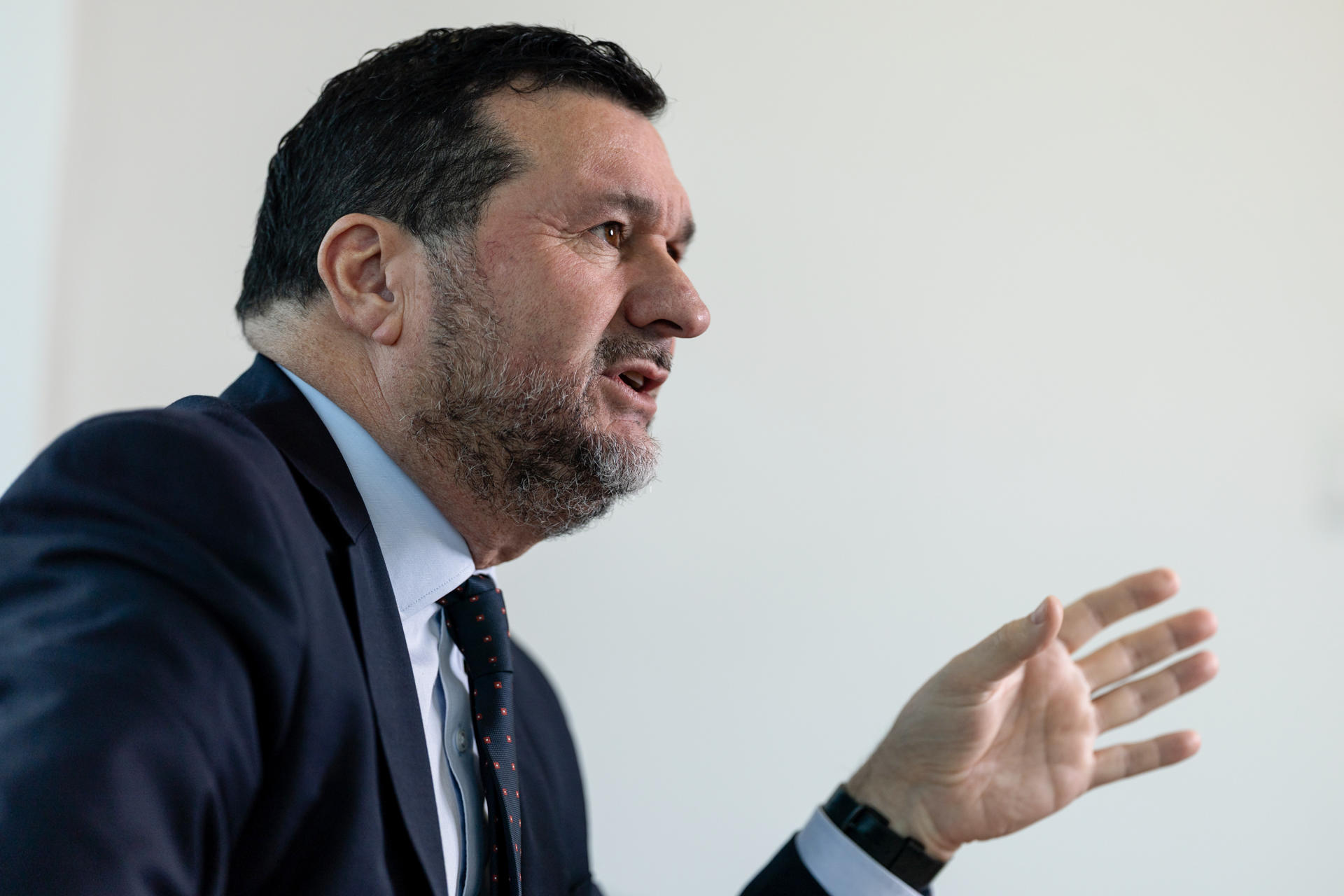 "Sin atacar su patrimonio, no destruiremos al Tren de Aragua", afirma fiscal chileno