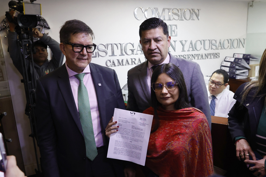 Una alta funcionaria colombiana denuncia a Petro por presunta injuria y otros delitos