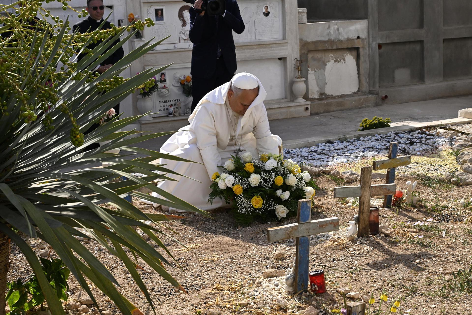 León XIV en Lampedusa: los migrantes muertos también son víctimas de "decisiones omitidas"