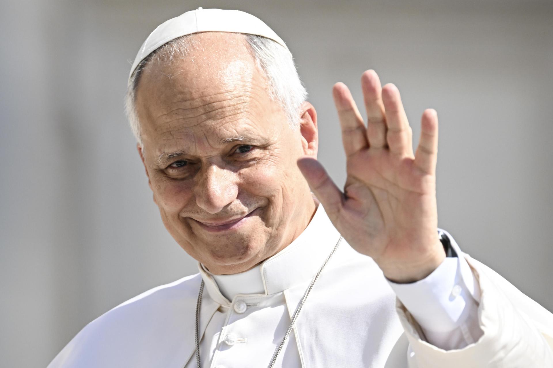 León XIV afronta su primer cisma firme en el propósito de mantener unida a la Iglesia