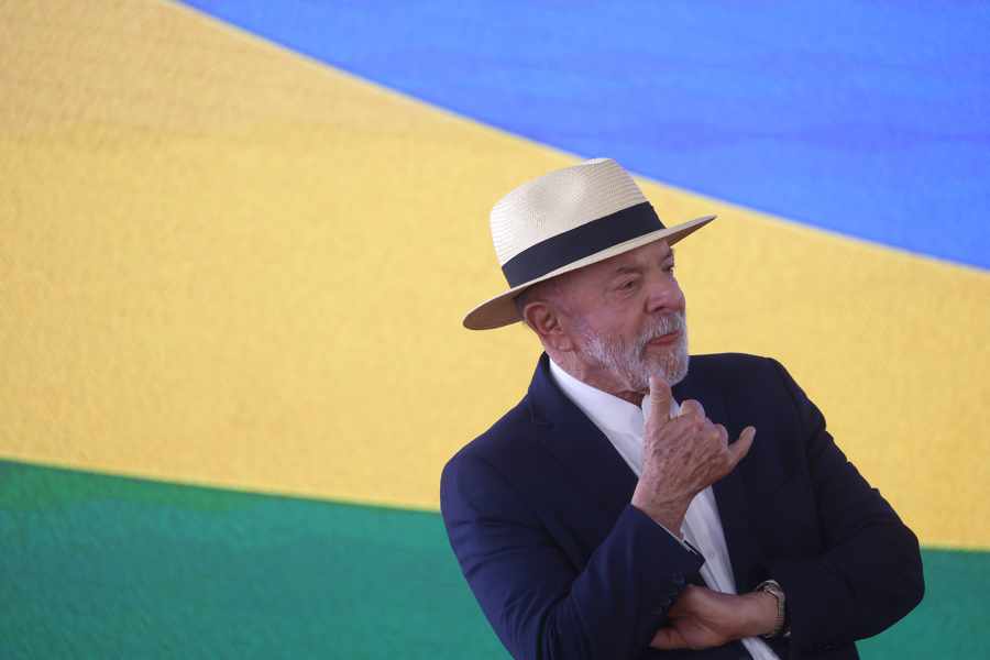 Lula invita a Trump a explicar públicamente el nuevo arancel del 25 % contra Brasil