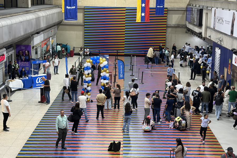 El aeropuerto Simón Bolívar de Caracas reabrirá el 5 de agosto para operaciones de carga