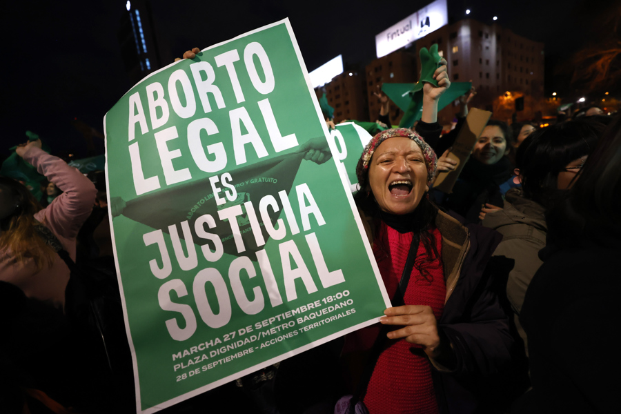 Cientos de chilenas rechazan el proyecto para escuchar el latido del feto antes de abortar