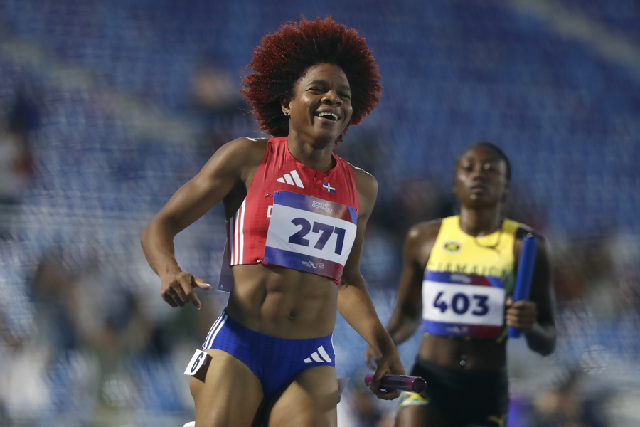 República Dominicana se impone en las dos ramas del 4x100 en los Juegos de Santo Domingo