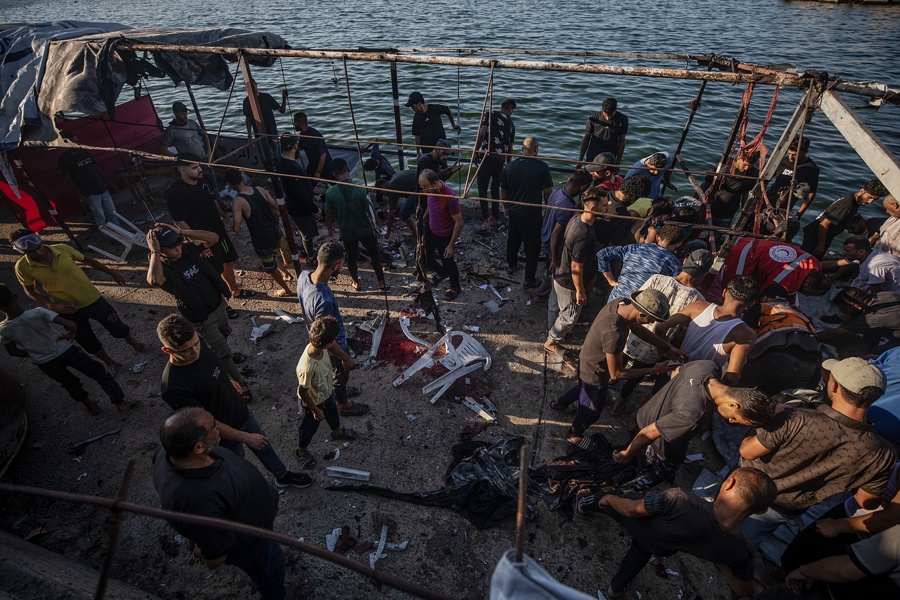 Israel mata a siete palestinos en un bombardeo contra una cafetería en la ciudad de Gaza