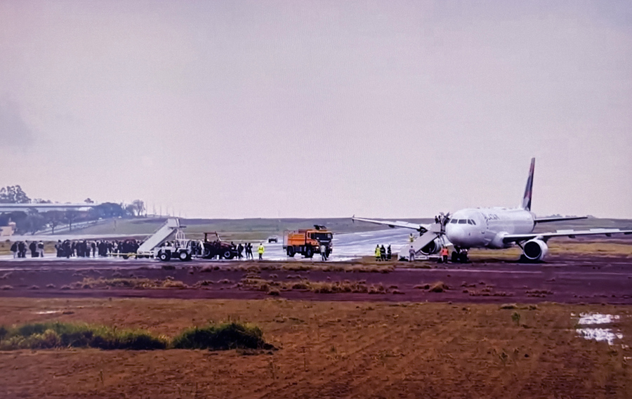 Un avión de Latam se sale de la pista al aterrizar en Brasil sin causar heridos