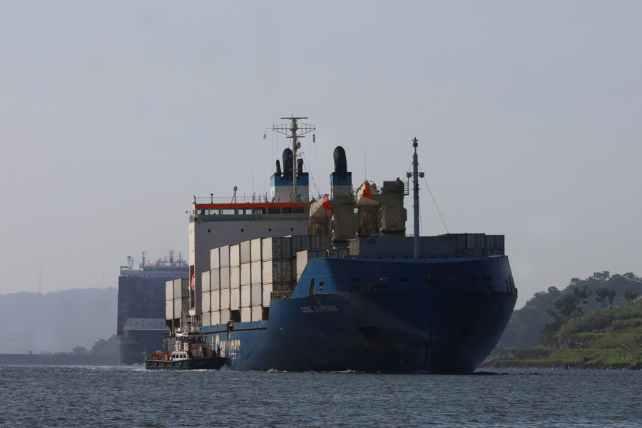 La cuenta de ahorros del Canal de Panamá: millones de litros de agua en lagos artificiales