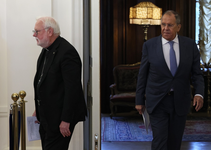 Emisario del Vaticano llama en Rusia a poner fin a la guerra