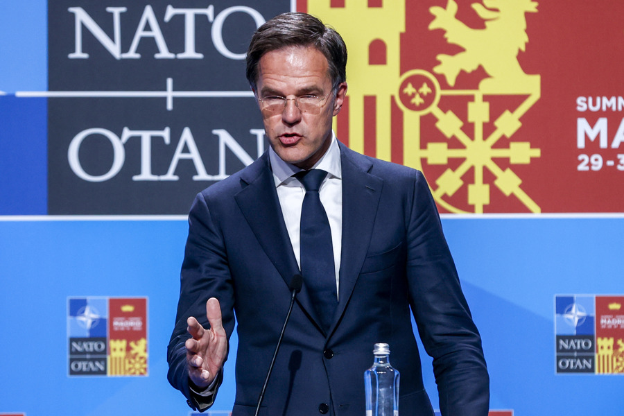 Rutte asegura a Bulgaria que un ataque de Irán a su territorio sería un ataque a la OTAN