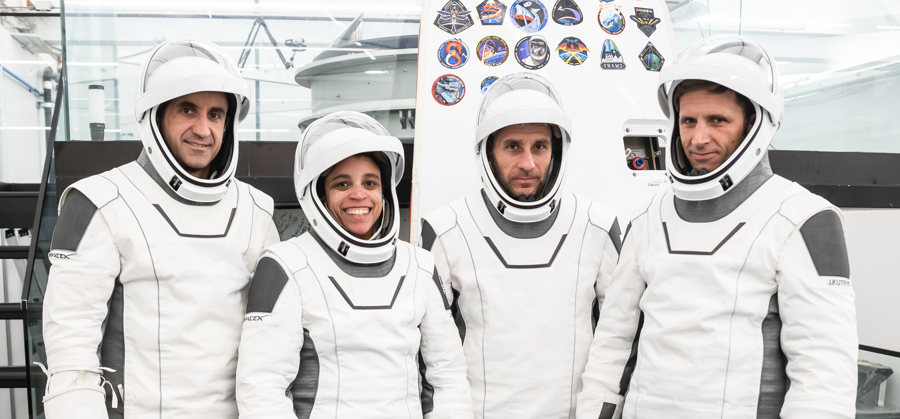 La NASA lanzará el 12 de septiembre nueva tripulación a la EEI y probará nuevos trajes