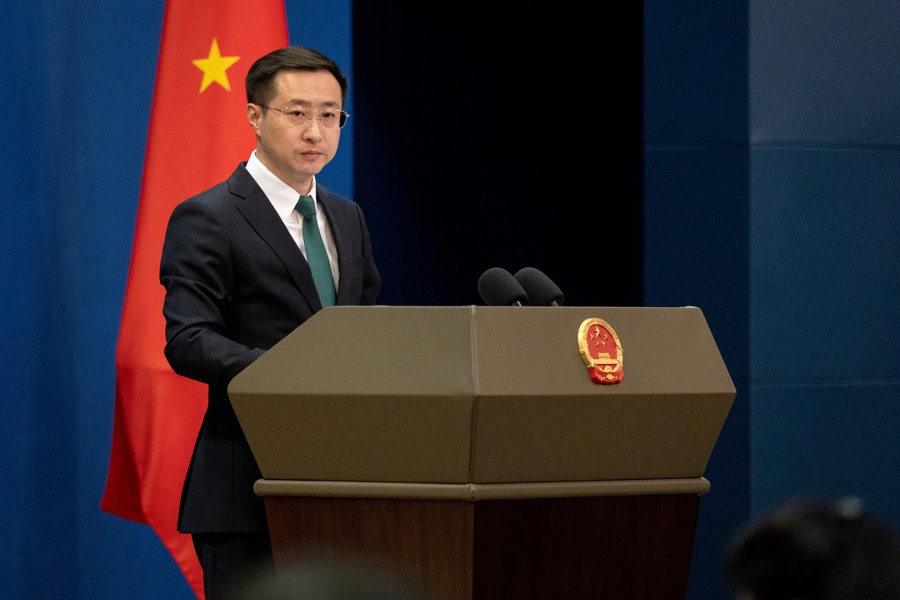 China avisa de que su cooperación con Irán "no debe ser socavada" por EE.UU.