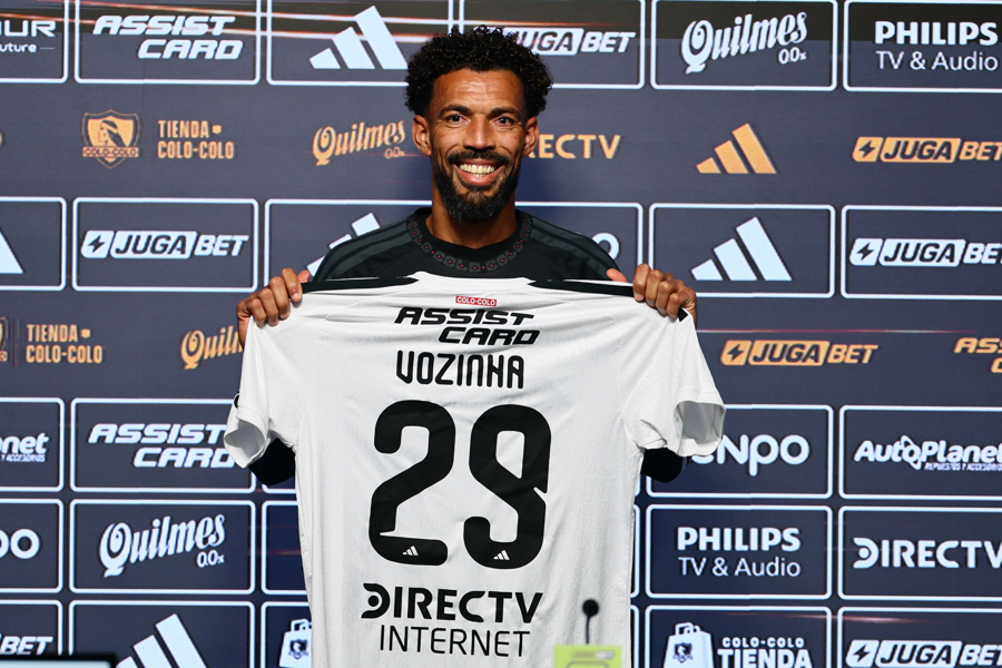 ‘Vozinha’ “orgulloso” de estar en Colo Colo y agradecido de “lo que pasó” en el Mundial