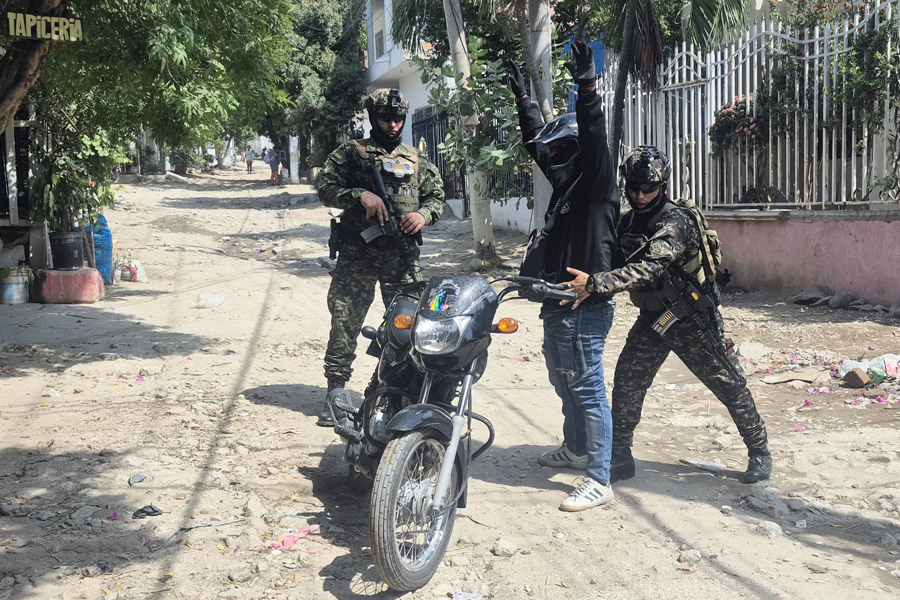Paramilitares desatan la violencia en Santa Marta (Colombia) por muerte de líder criminal