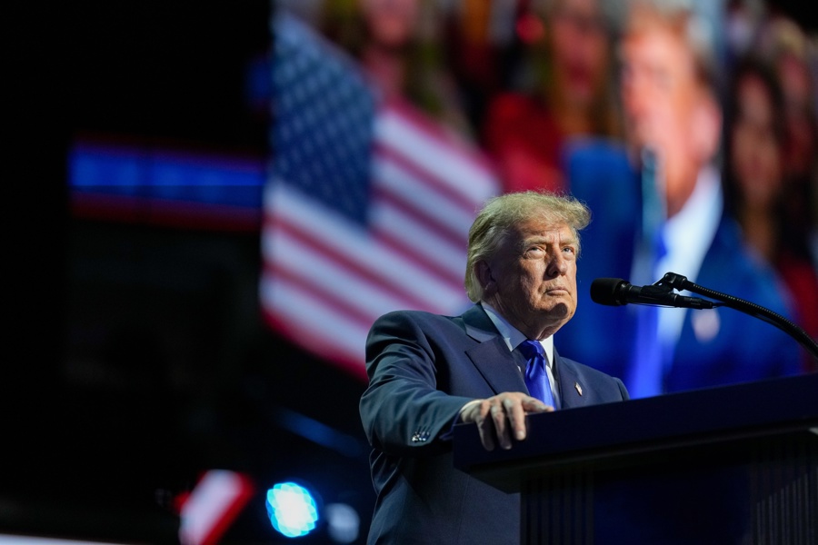 Trump ofrece 5.000 dólares a cada ciudadano si su partido gana elecciones de término medio