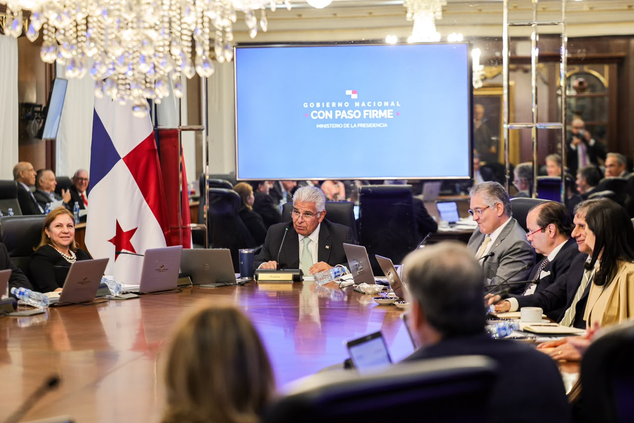 Gabinete autoriza mayores aportes para evitar incremento de la tarifa eléctrica