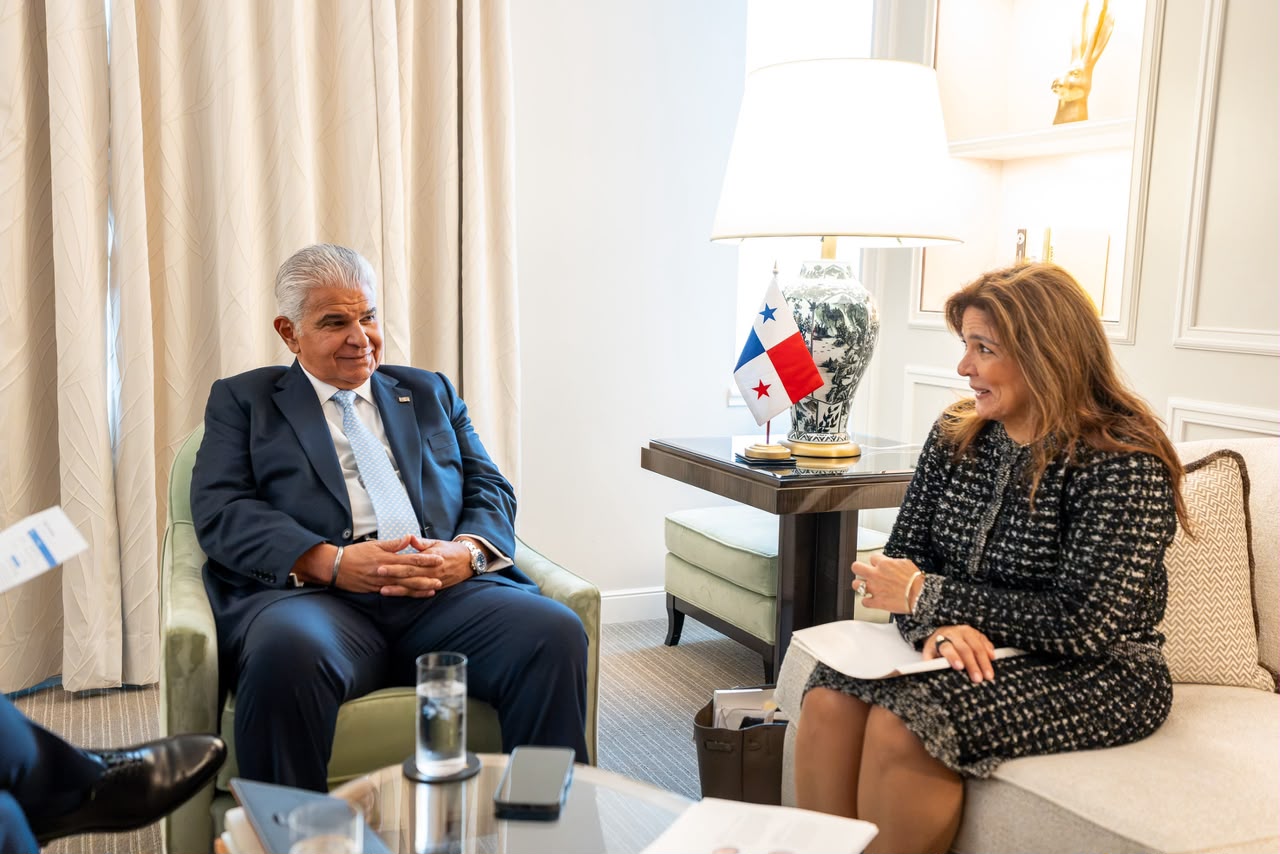 Mulino se reúne con directora del Foro Económico Mundial y confirman encuentro en Panamá con líderes globales del sector energético y logístico